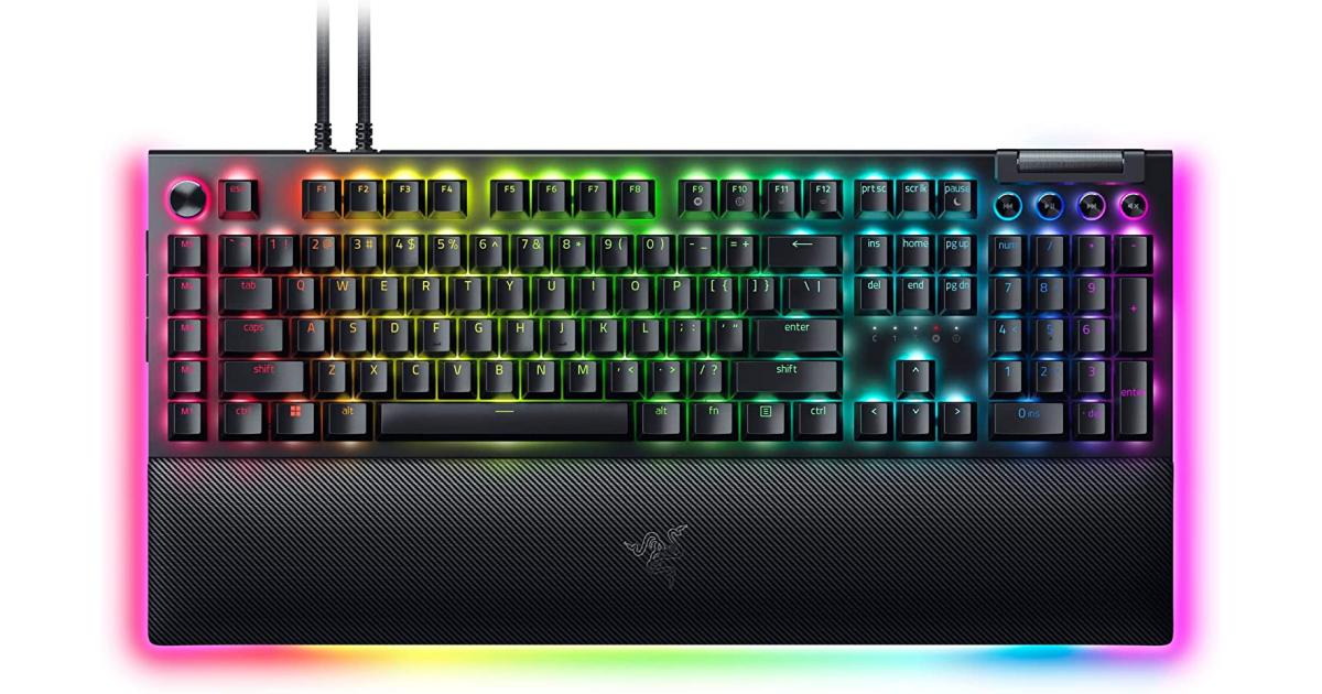 Razer BlackWidow V4 Pro Wired Mechanical Tactile & Clicky ABS Command Dial Programmable Macros Chroma RGB w/ Wrist Rest - Green Switches