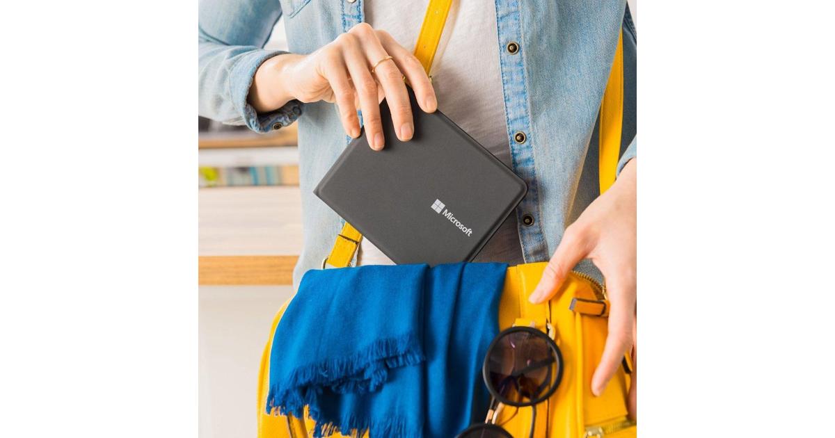 كيبورد Microsoft Universal Foldable Bluetooth Rechargeable Water-Repellent On/off Feature For iPad, iPhone, Android devices & Windows Tablets