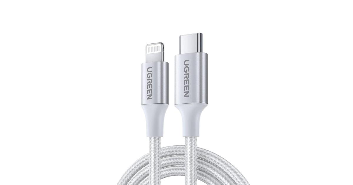 UGREEN US304 70523 Cable with USB-C/ Lightning Connectors MFi Certified 1m - Silver